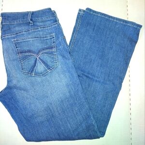 R.E.A.L Ariat bootcut Jeans size 33R woman's